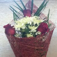 Купить цветы в Петербурге недорого.